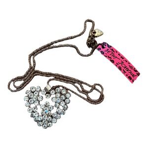 Betsey Johnson Heart Necklace Long New with tags